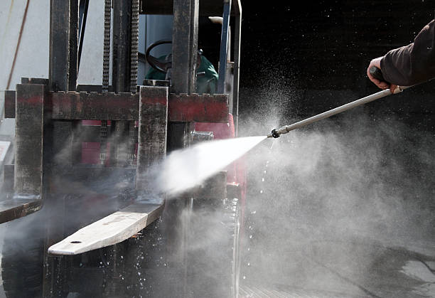 Best Gas Station Cleaning  in Geneva, IN